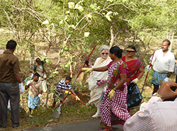 Amma working with crews